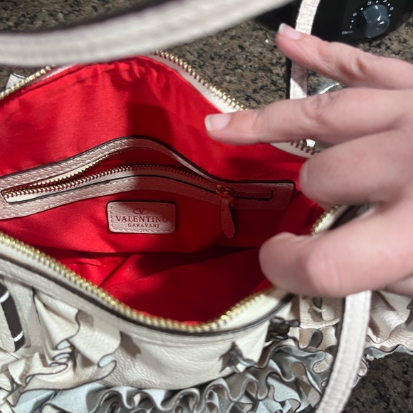 Valentino Garavani Petal Tote. Size: Medium, Pearl grey. Vintage. - Picture 6 of 6